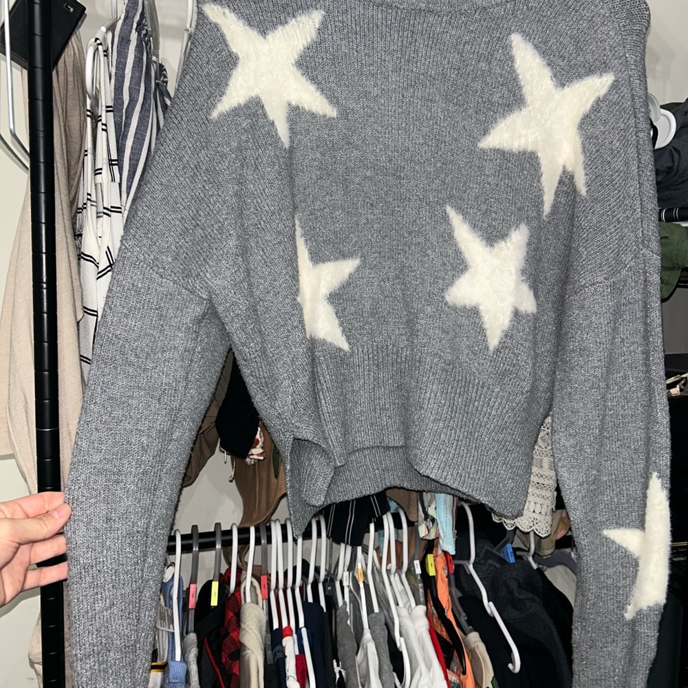 Arizona Jean Company Heather Gray Knit with White Star
